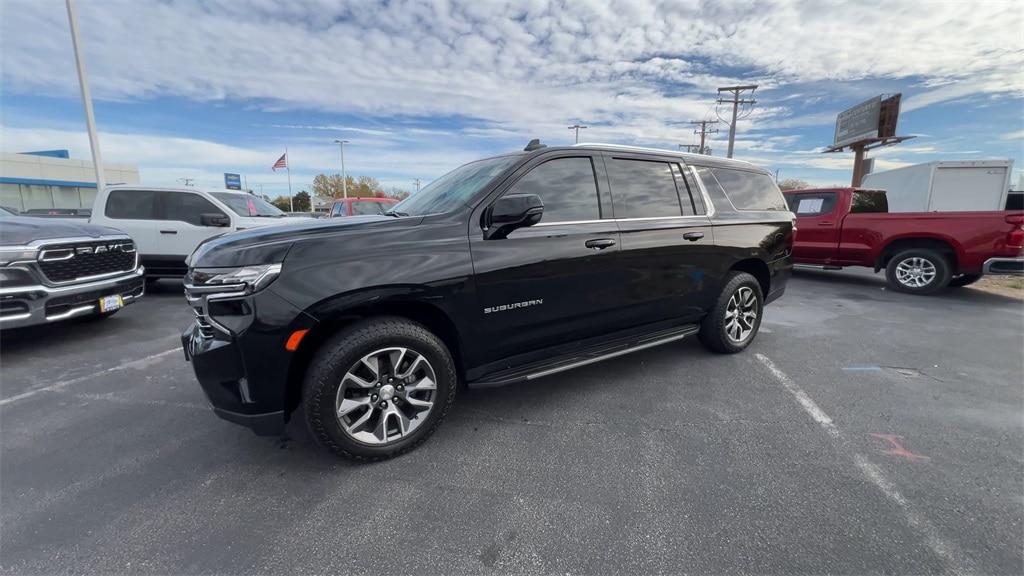 Used 2021 Chevrolet Suburban LT SUV