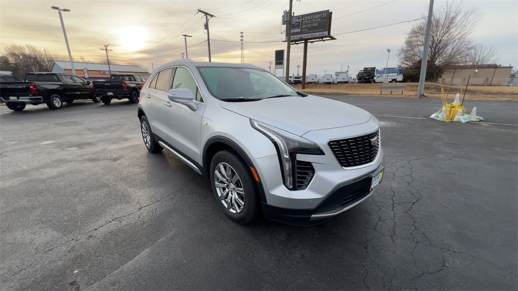 Used 2022 CADILLAC XT4 Premium Luxury SUV