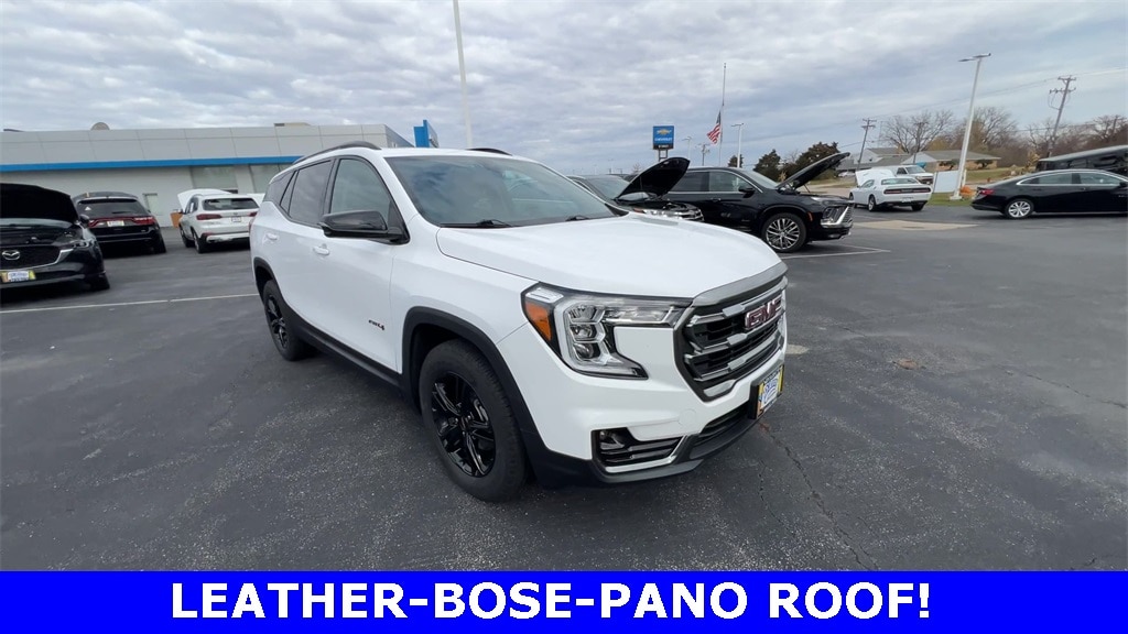 Used 2022 GMC Terrain AT4 SUV