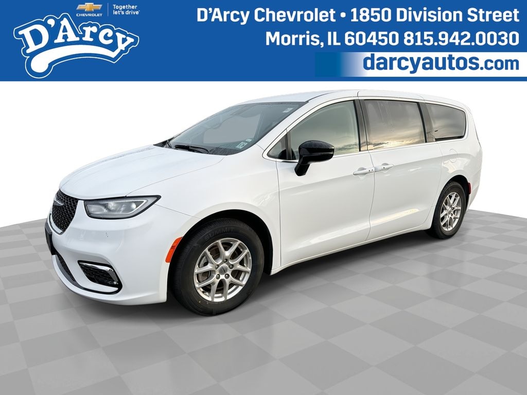 Used 2024 Chrysler Pacifica Touring L Van Passenger Van