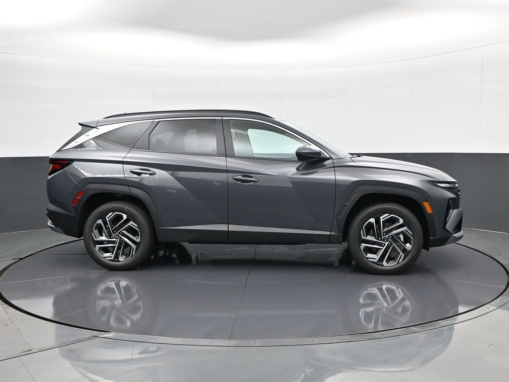 New 2026 Hyundai Tucson SEL Plus SUV