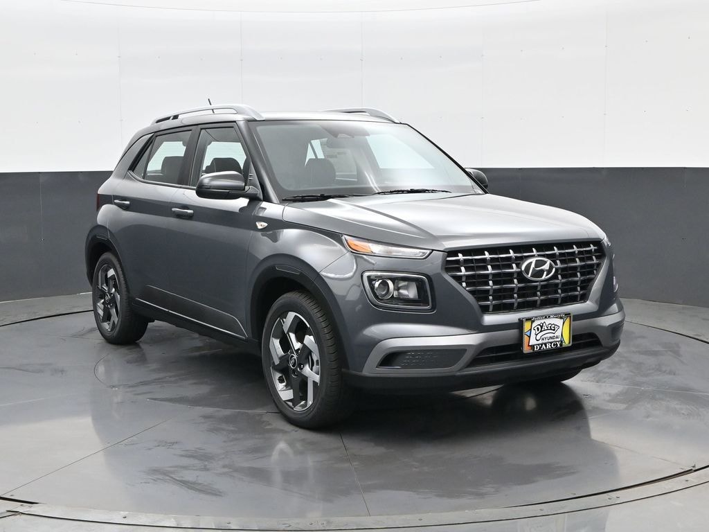 New 2026 Hyundai Venue SEL w/Two-Tone Roof SUV