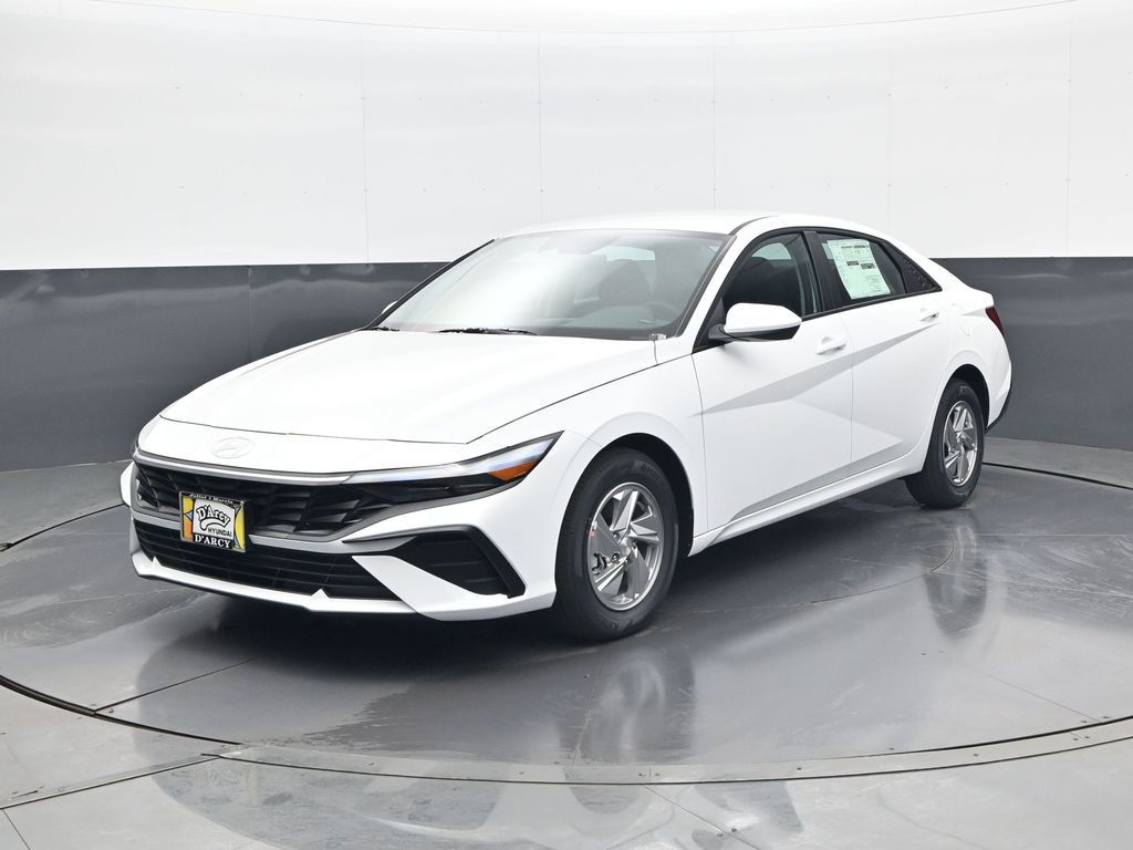 2026 Hyundai Elantra 2.0 SE IVT's photo