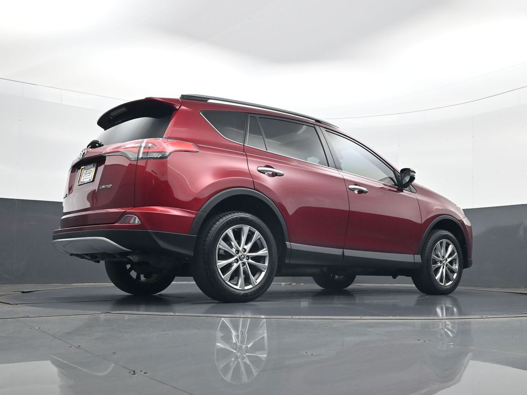 2018 Toyota RAV4 Limited - Photo 26