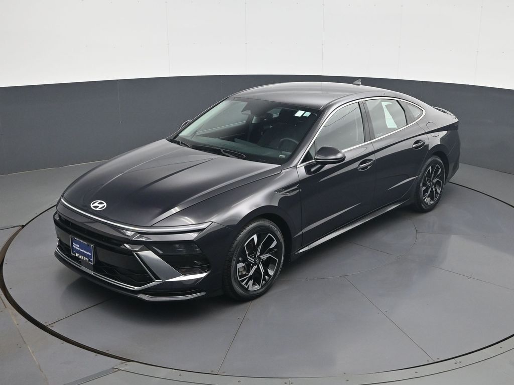 2025 Hyundai Sonata SEL - Photo 14