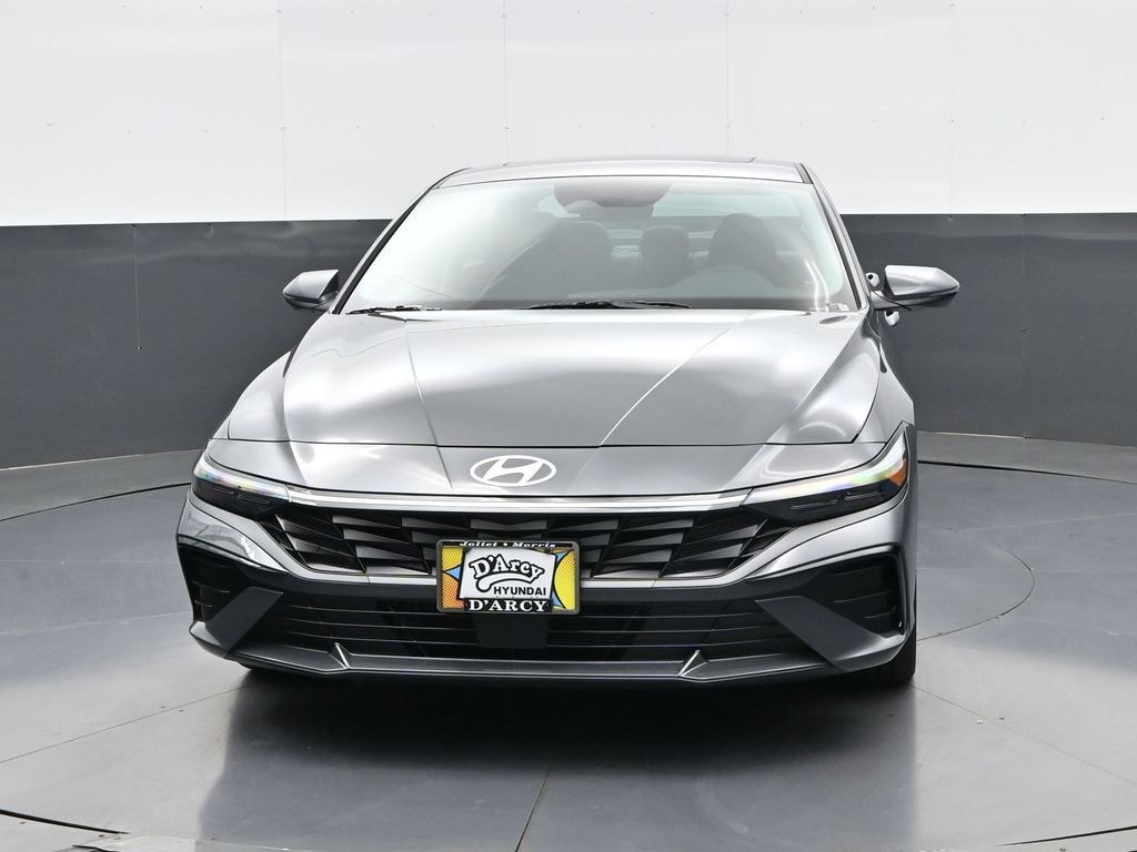 New 2026 Hyundai Elantra Hybrid Limited Sedan