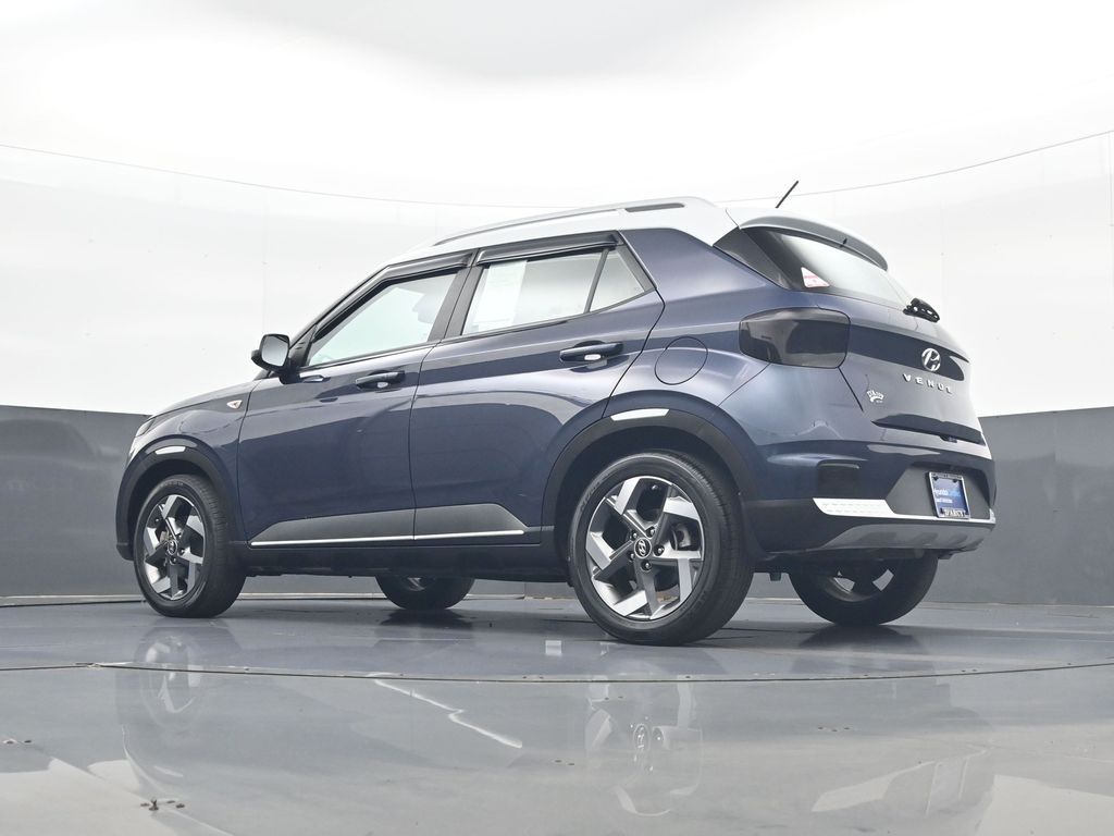 2024 Hyundai Venue Limited - Photo 28