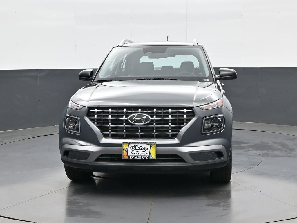 New 2026 Hyundai Venue SEL w/Two-Tone Roof SUV