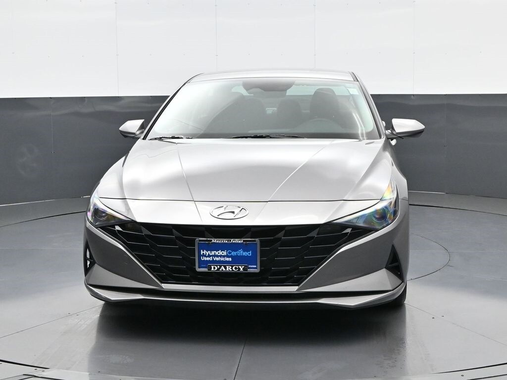 2021 Hyundai Elantra SE photo 2