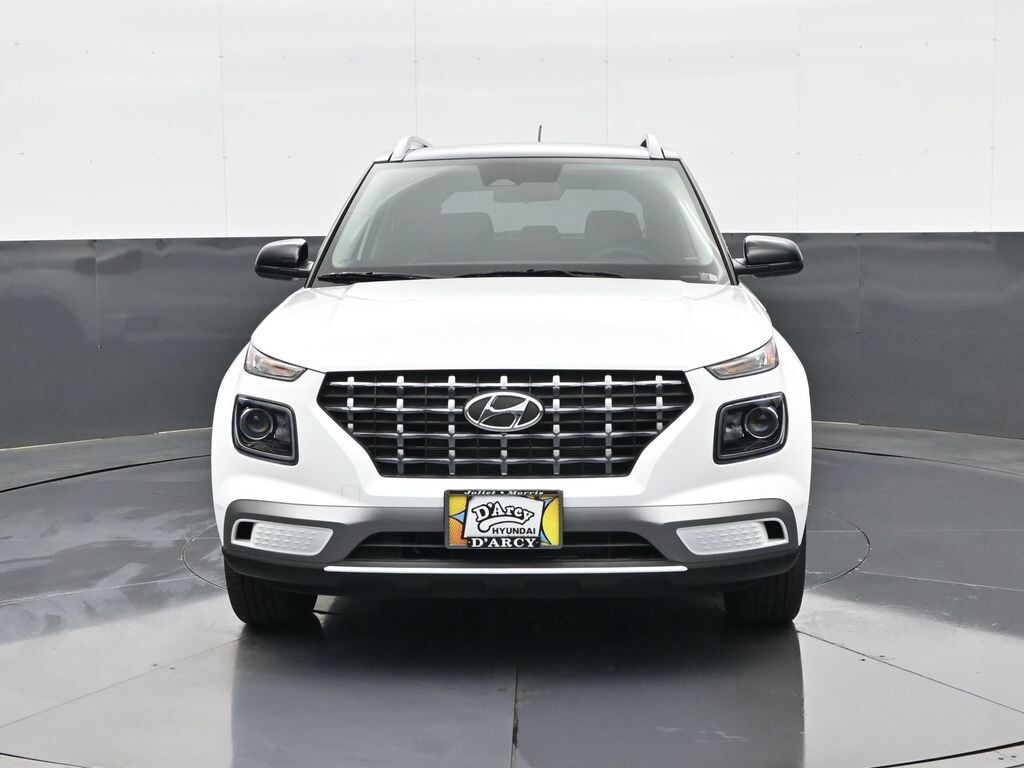 New 2026 Hyundai Venue SEL w/Two-Tone Roof SUV