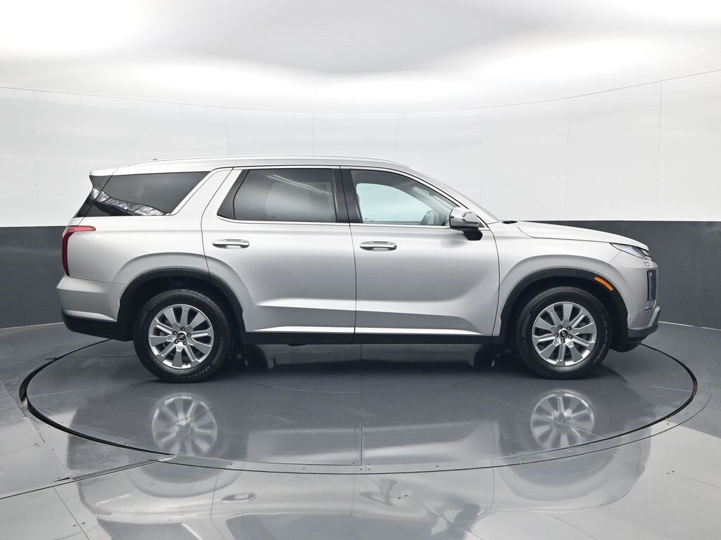 2025 Hyundai Palisade SEL photo 4