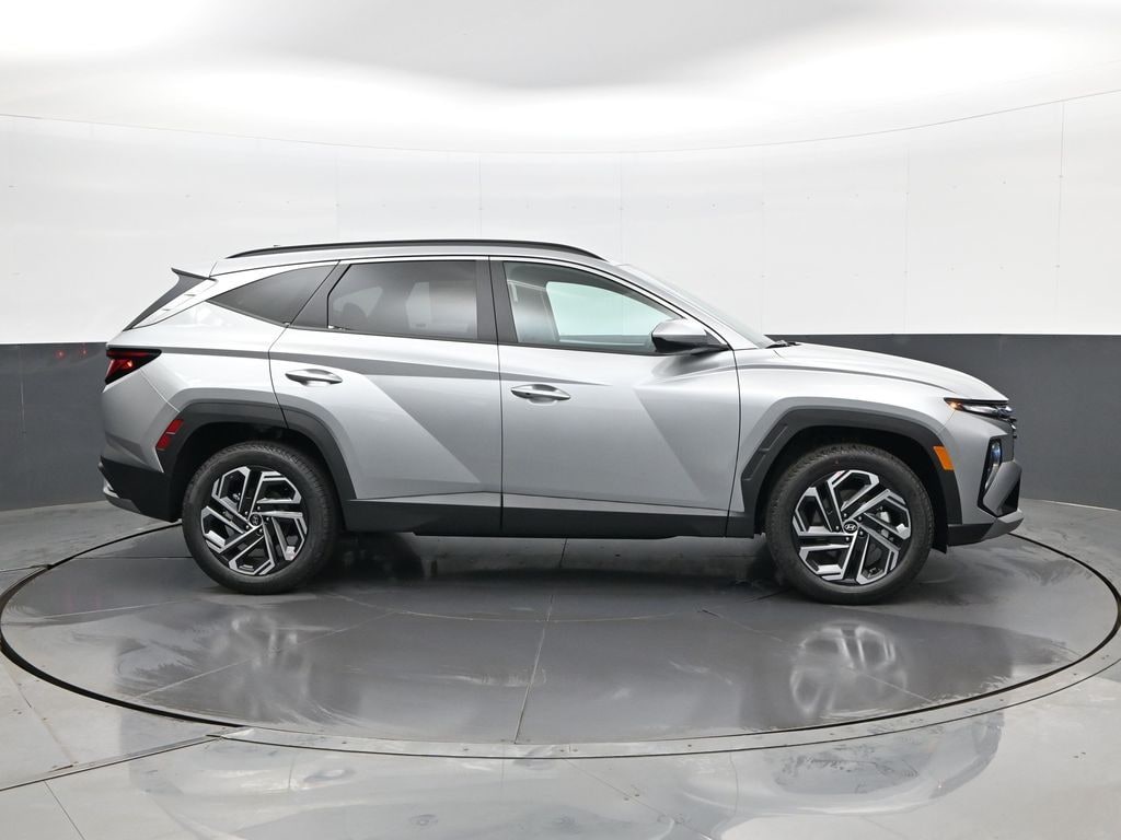New 2026 Hyundai Tucson SEL Plus SUV