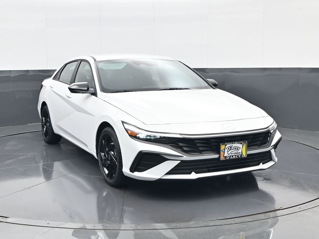 New 2026 Hyundai Elantra SEL Sport Sedan