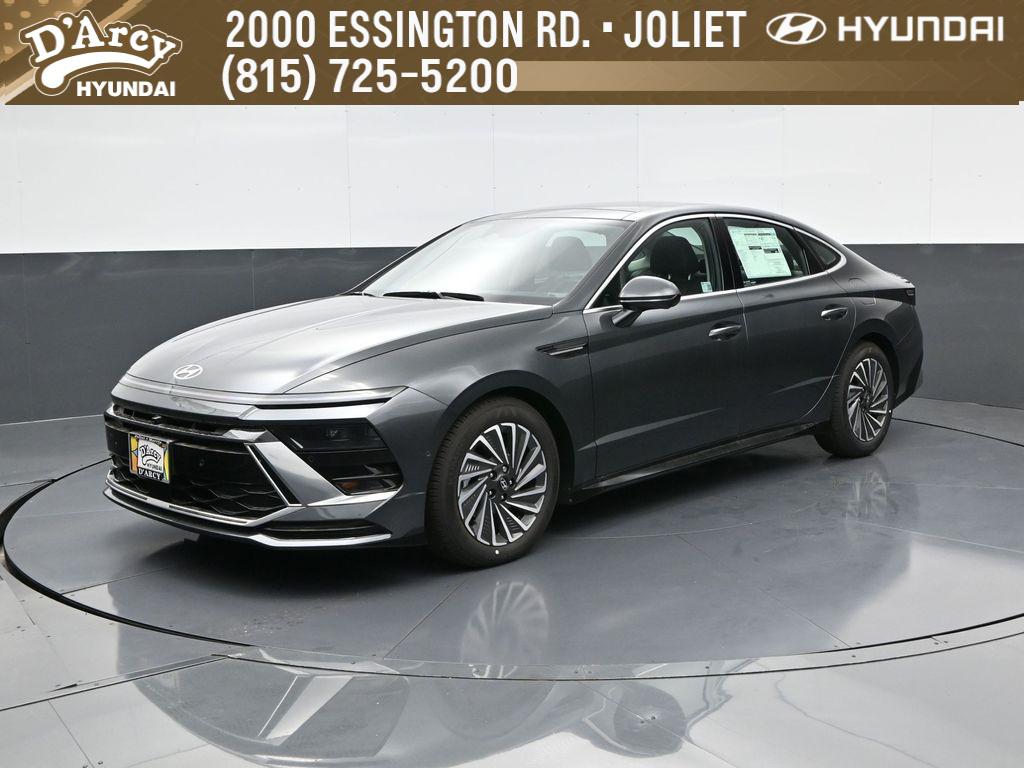 2025 Hyundai Sonata Hybrid Limited's photo