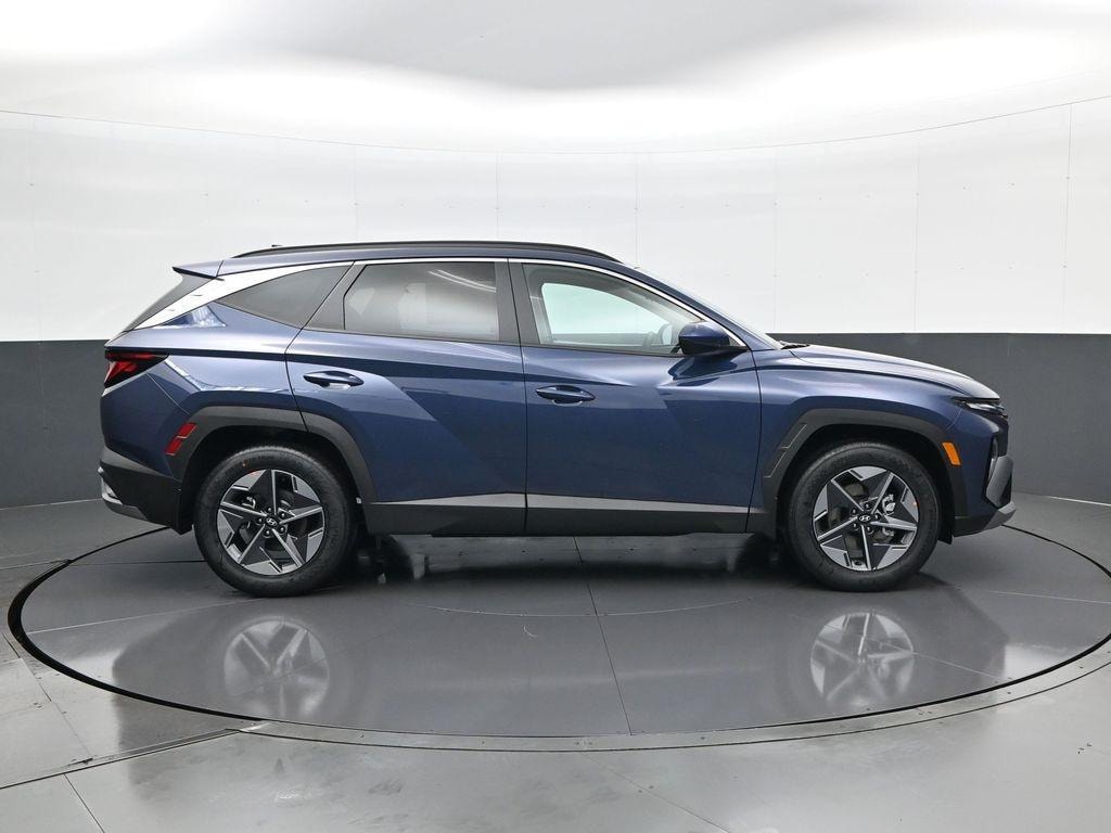 New 2026 Hyundai Tucson SEL FWD SUV