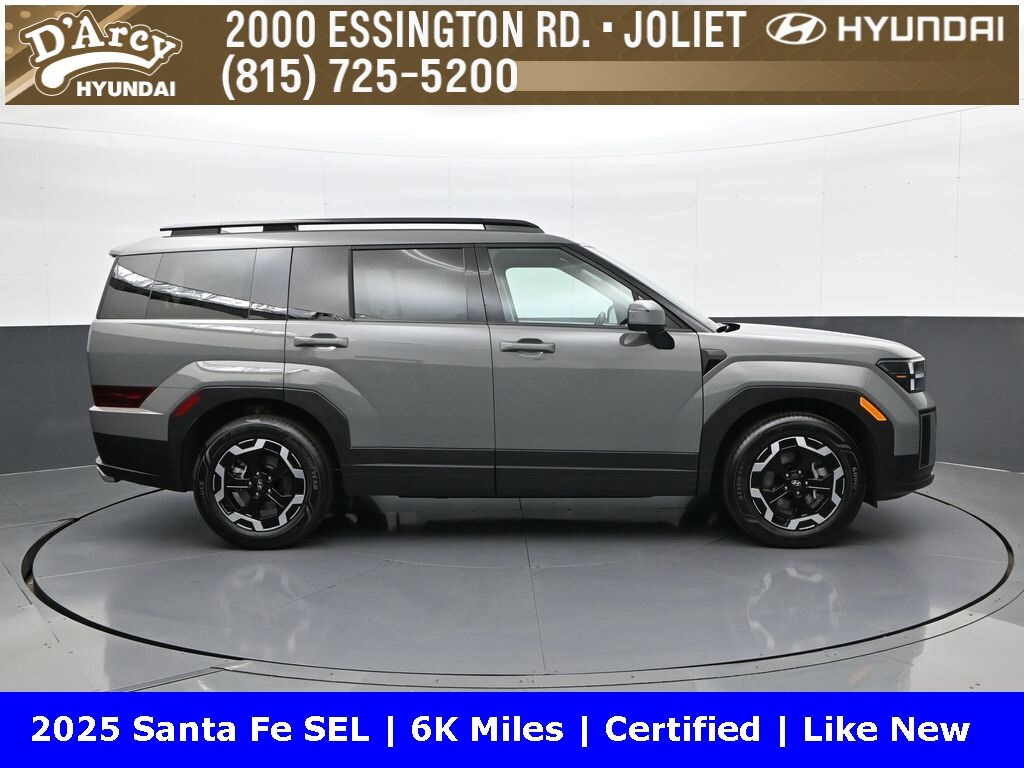 2025 Hyundai Santa Fe SEL photo 4