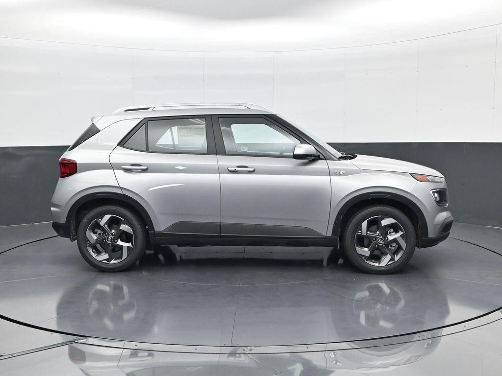 New 2025 Hyundai Venue SEL SUV