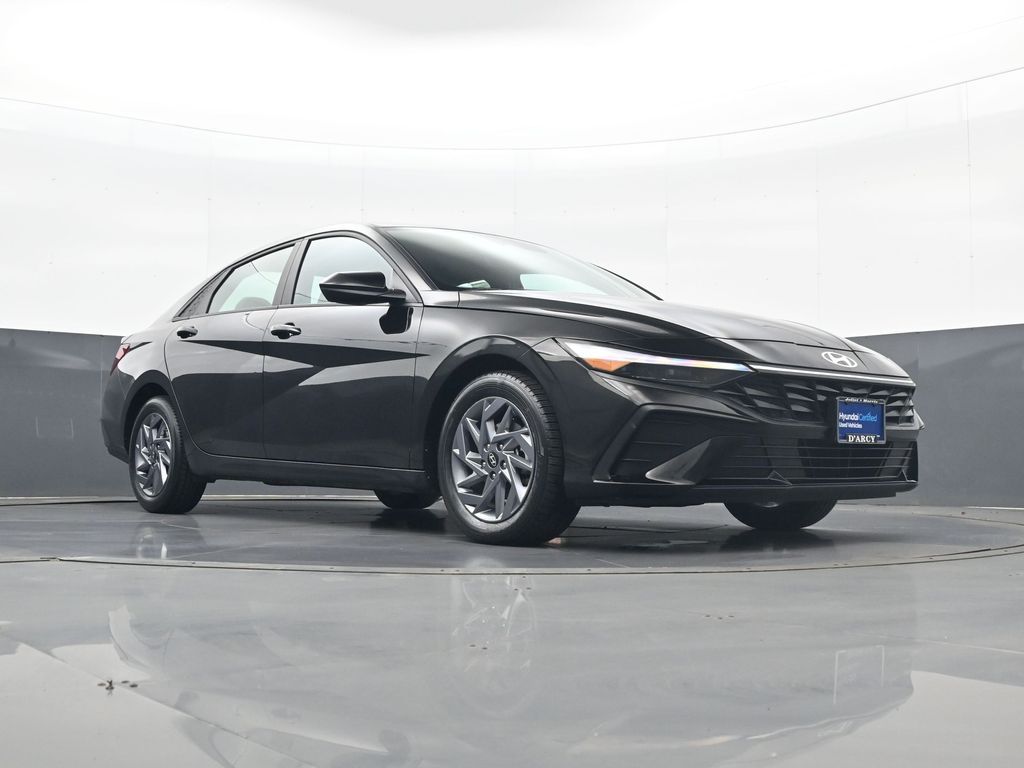 2024 Hyundai Elantra SEL - Photo 23