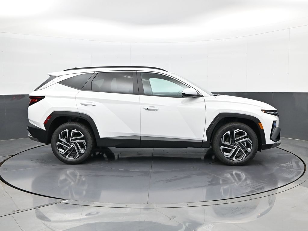 New 2026 Hyundai Tucson SEL Plus SUV