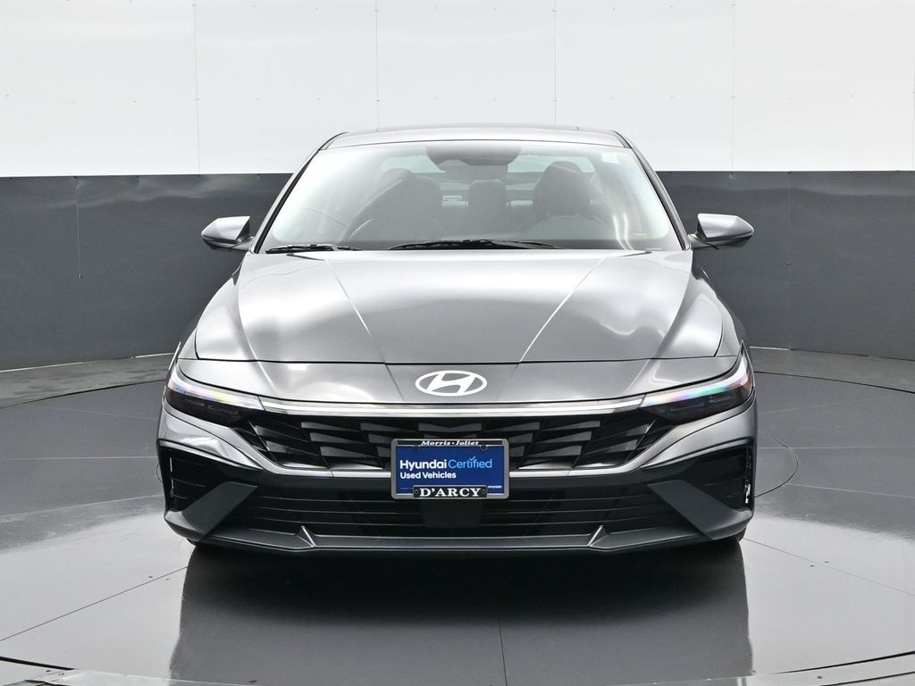 Certified 2025 Hyundai Elantra Limited Sedan
