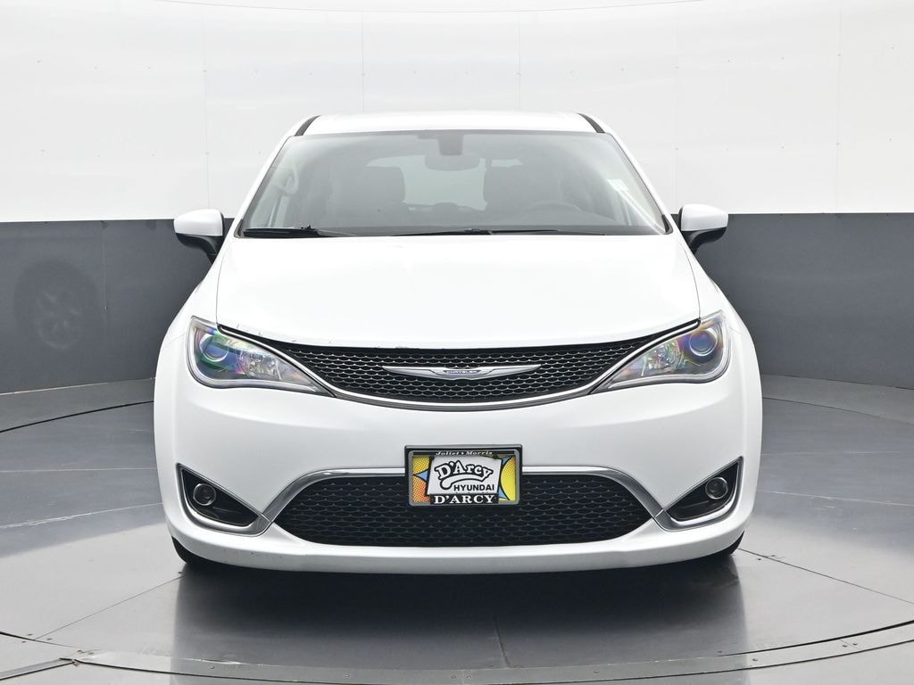 Used 2017 Chrysler Pacifica Touring-L Van