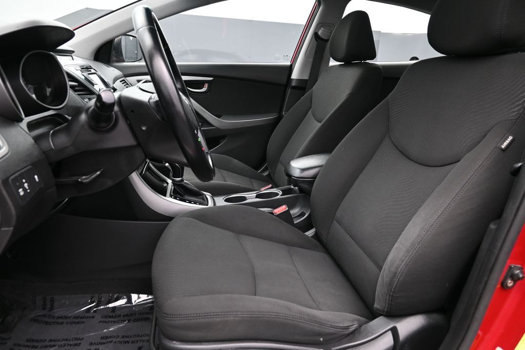 2016 Hyundai Elantra Value Edition - Photo 9