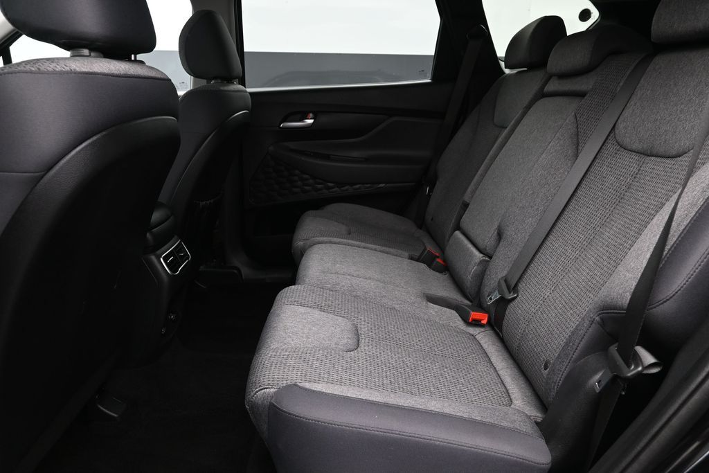 2023 Hyundai Santa Fe SE - Photo 11