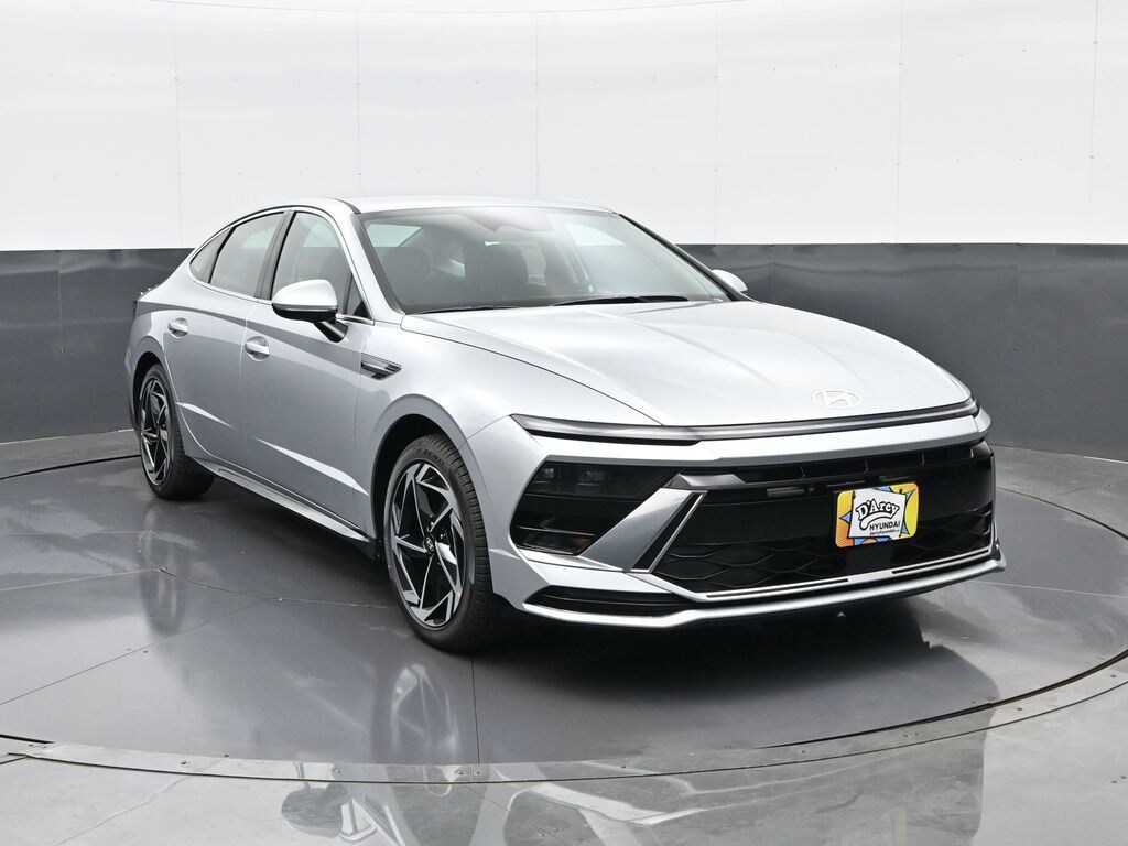 New 2026 Hyundai Sonata SEL Sport Sedan