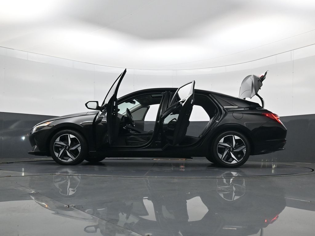 2023 Hyundai Elantra Limited - Photo 36