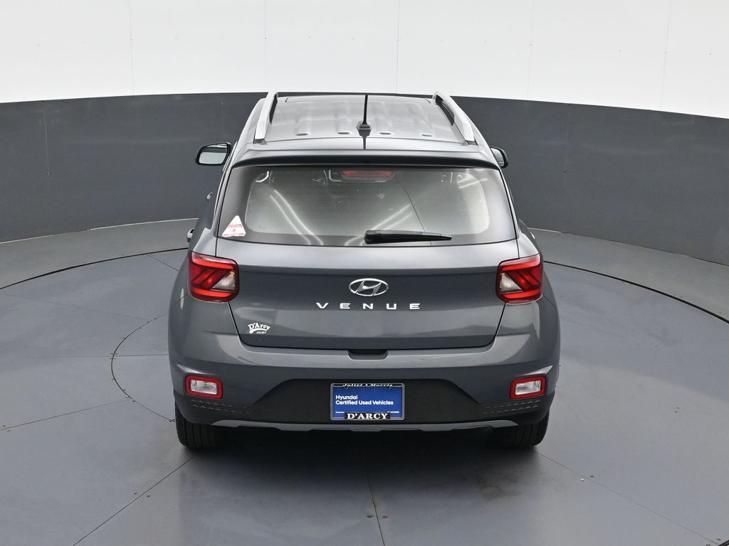 2024 Hyundai Venue SEL - Photo 18