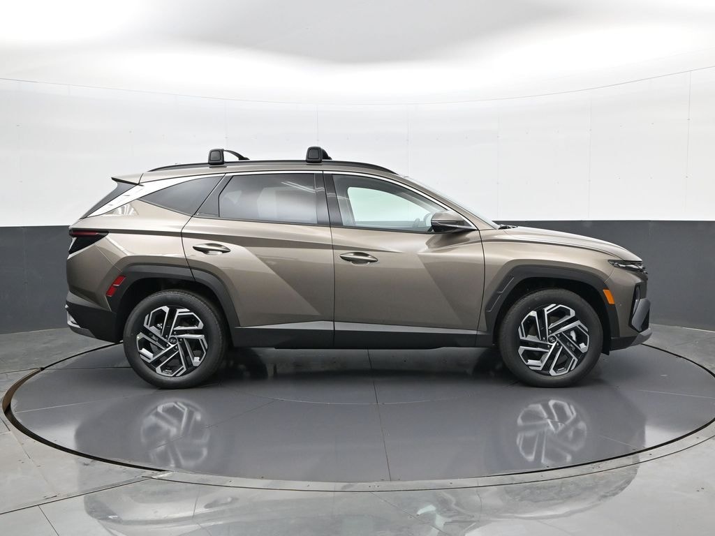 New 2026 Hyundai Tucson Hybrid Limited SUV