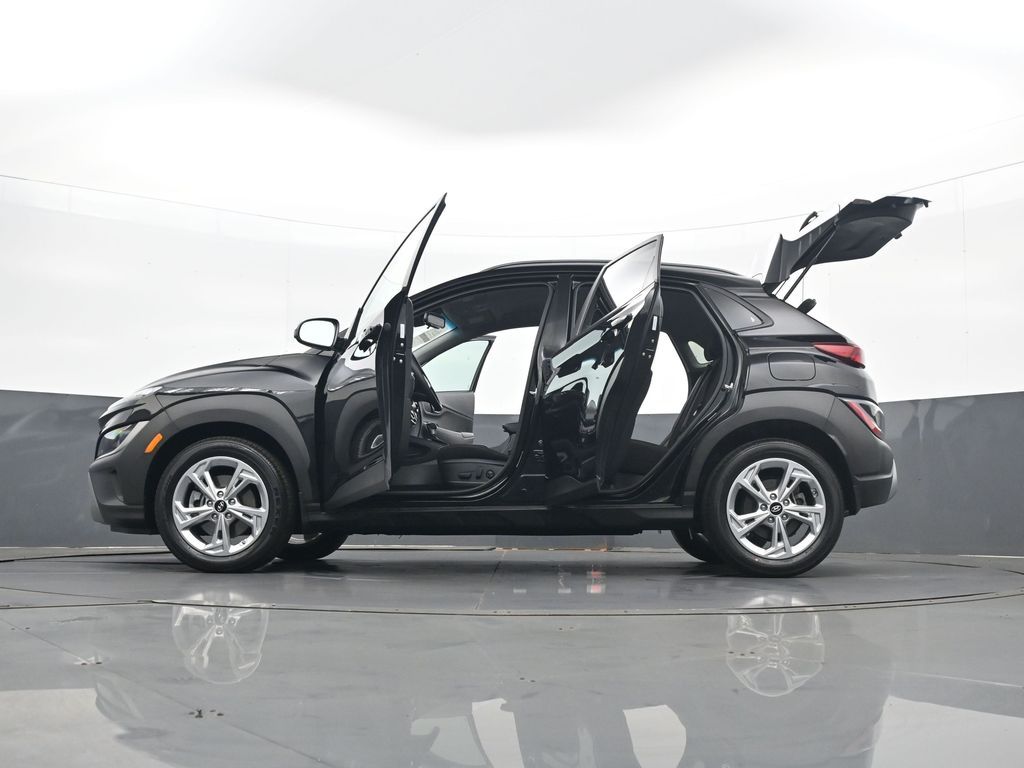 2023 Hyundai Kona SEL - Photo 34