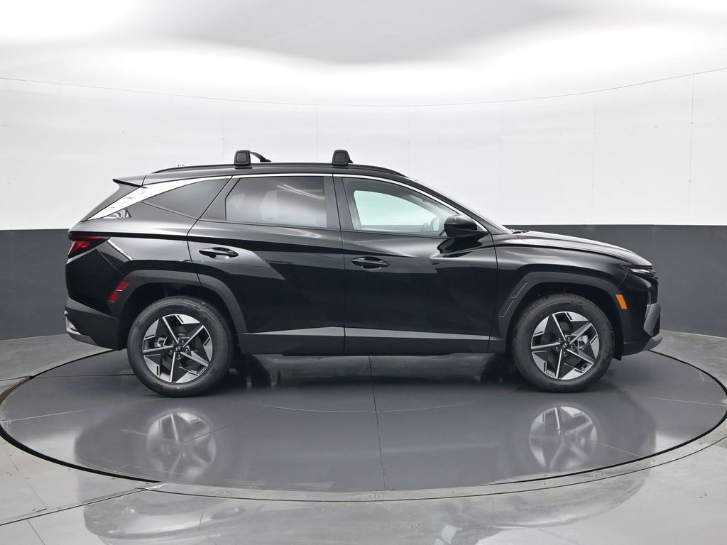 New 2026 Hyundai Tucson Hybrid SEL SUV