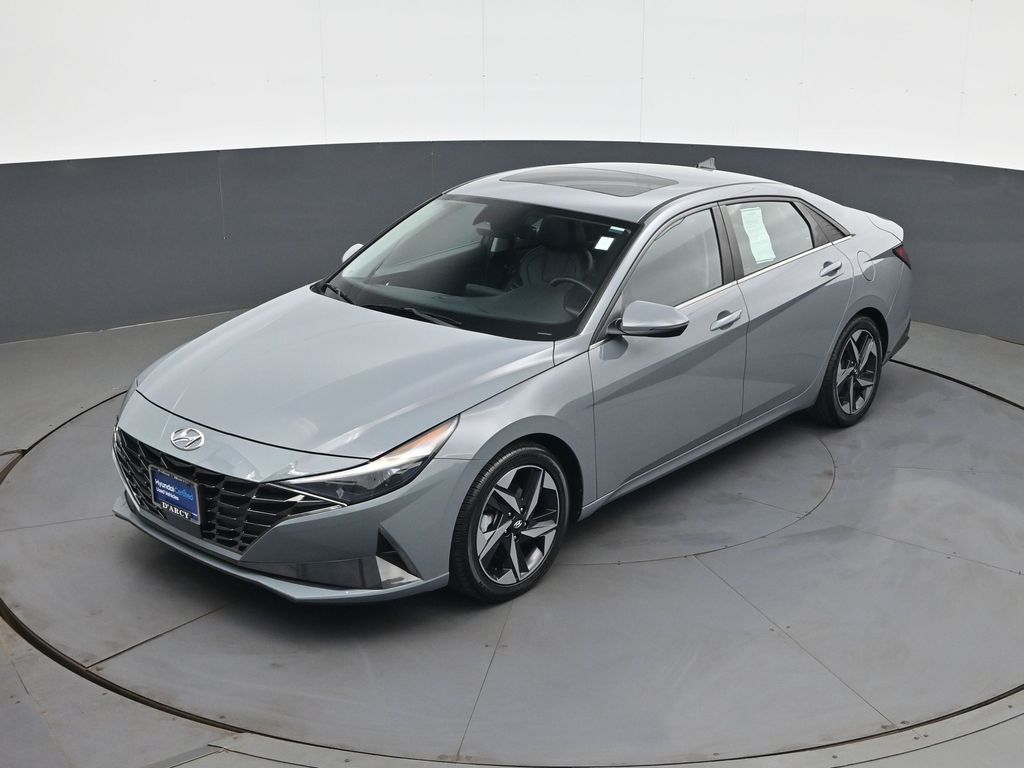 2021 Hyundai Elantra Limited - Photo 14