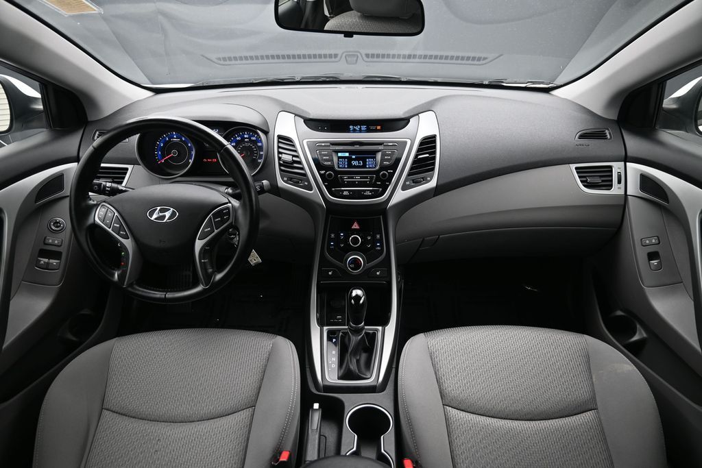 2014 Hyundai Elantra Coupe Base - Photo 11