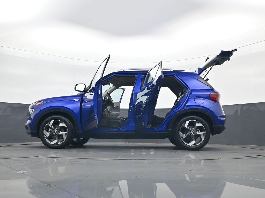 2023 Hyundai Venue Limited - Photo 34