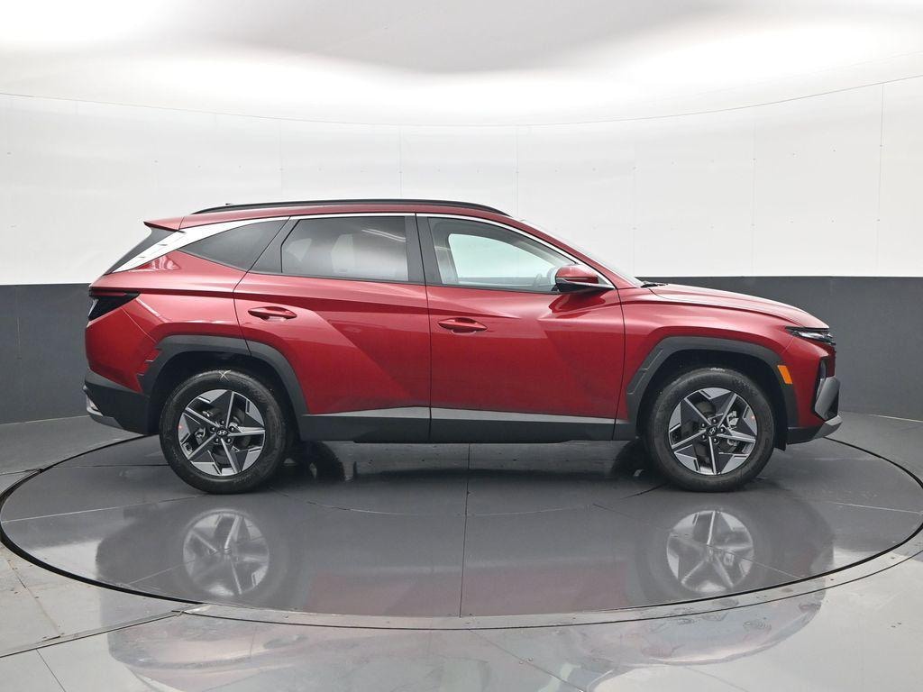 New 2026 Hyundai Tucson SEL Premium AWD SUV