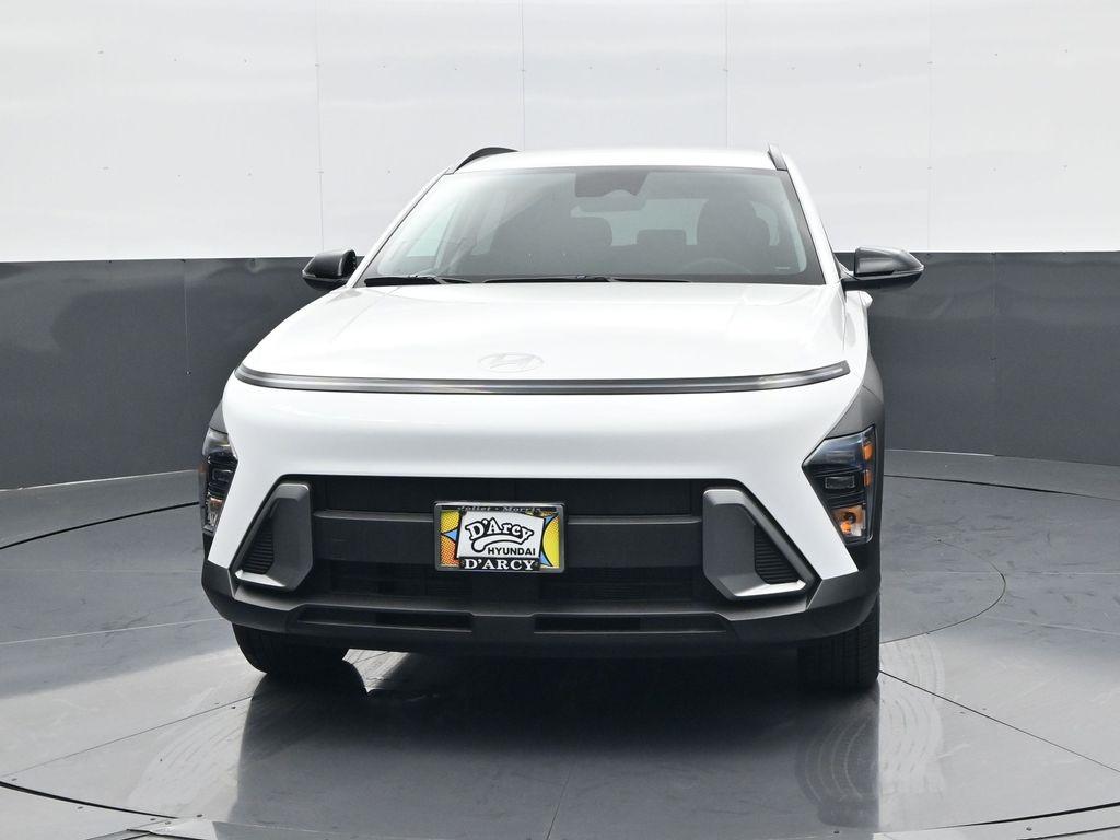 2026 Hyundai Kona SEL photo 2