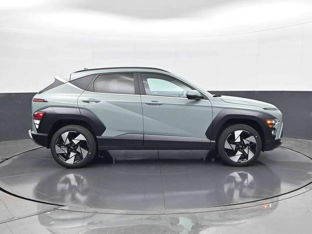 New 2026 Hyundai Kona Limited SUV