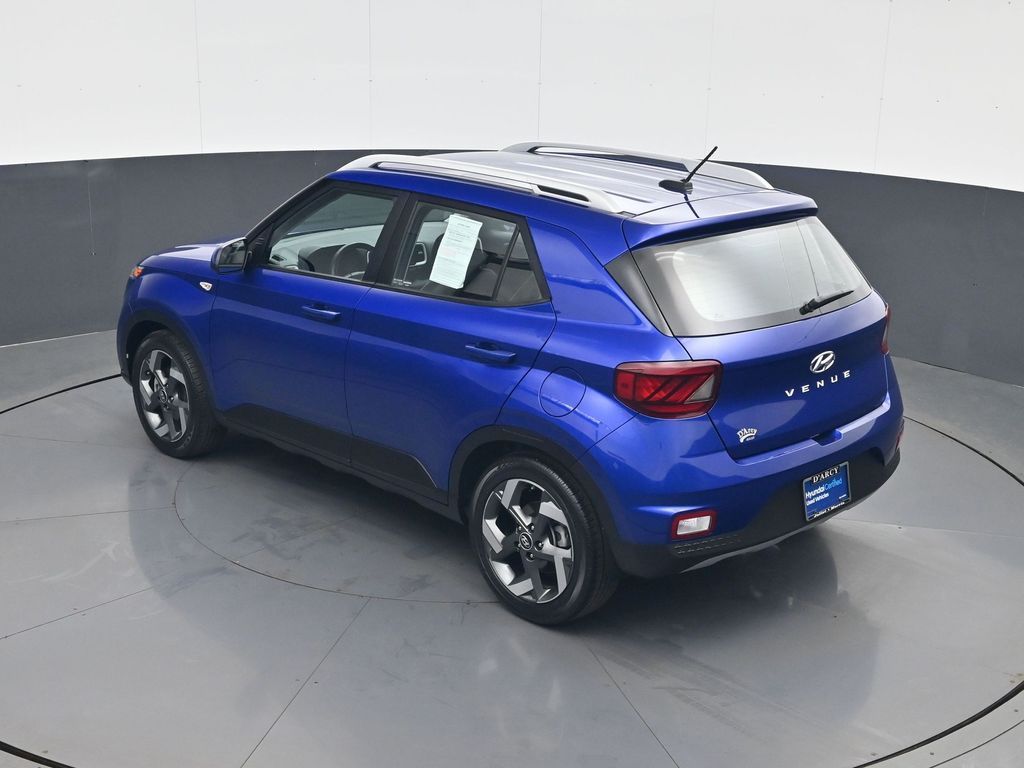 2023 Hyundai Venue Limited - Photo 19