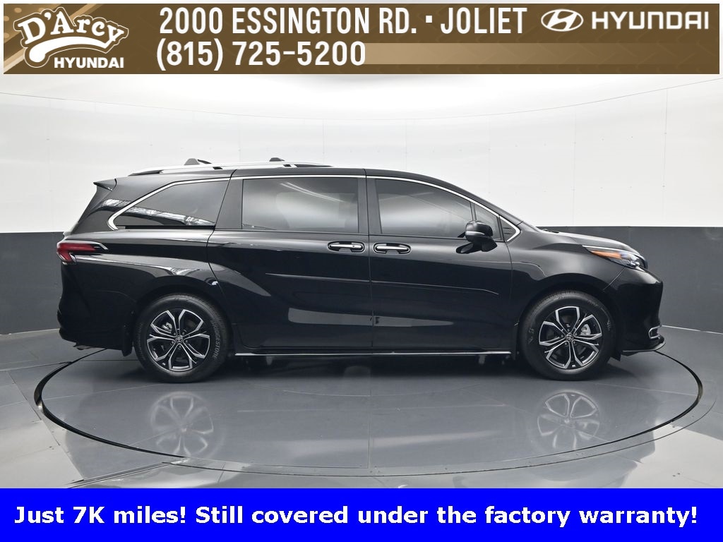 Used 2025 Toyota Sienna Platinum 7 Passenger Van Passenger Van