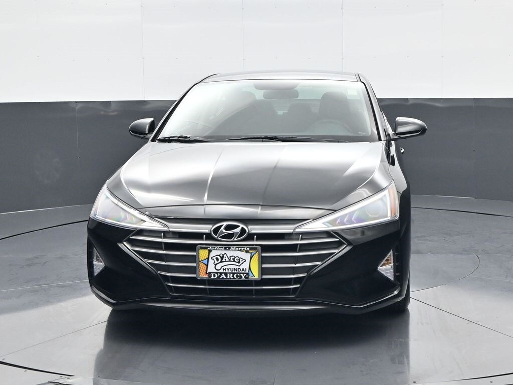 2019 Hyundai Elantra SE photo 2