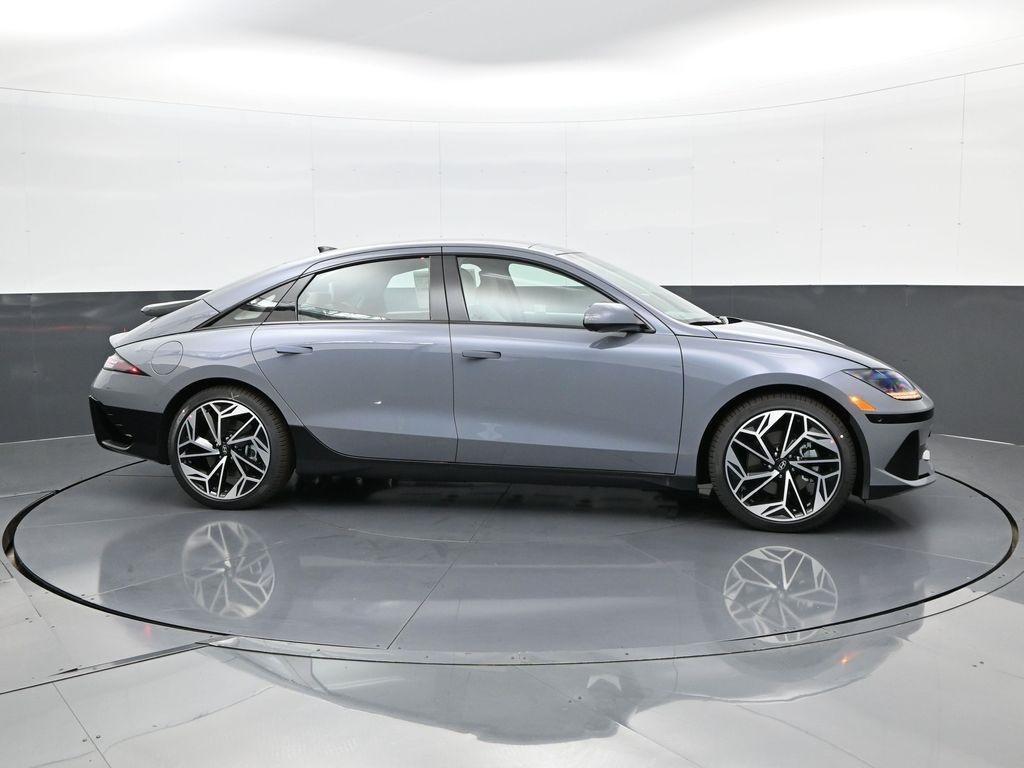 New 2025 Hyundai IONIQ 6 Limited Sedan