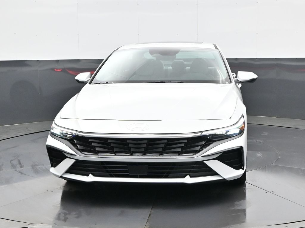 New 2026 Hyundai Elantra Limited Sedan