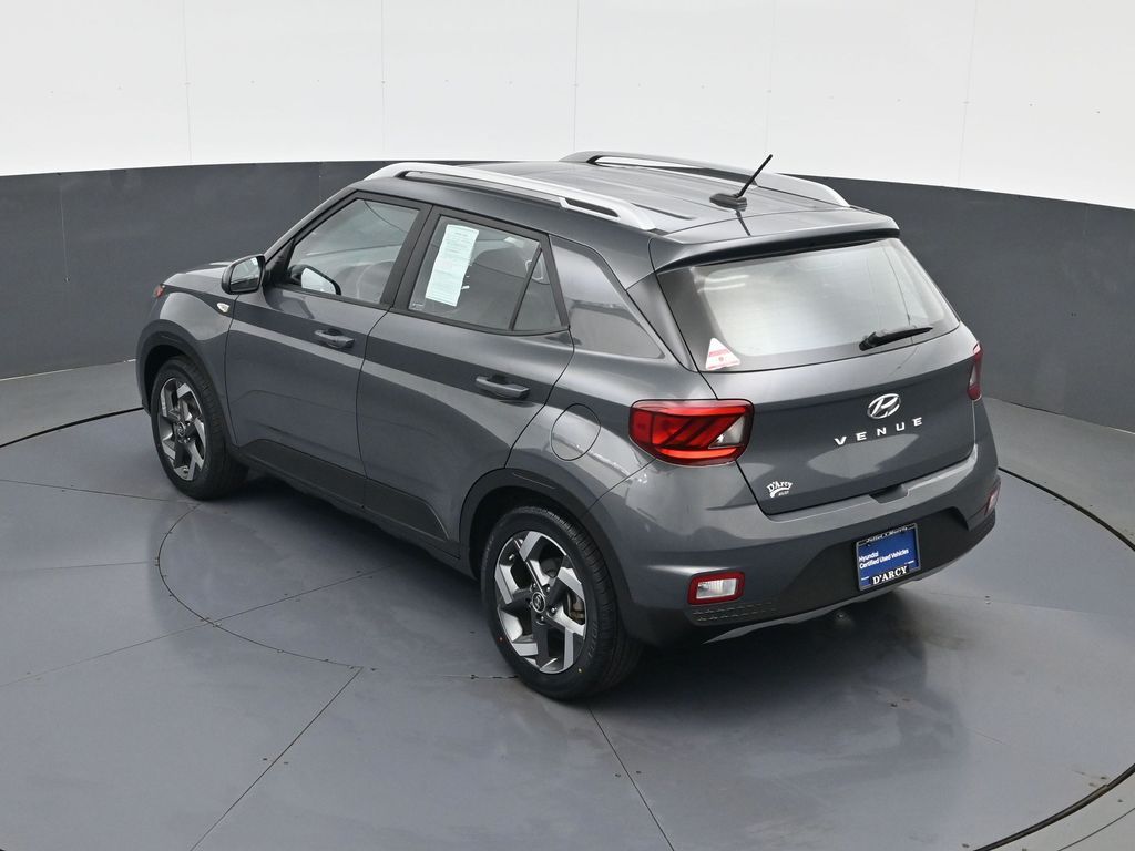 2024 Hyundai Venue SEL - Photo 19