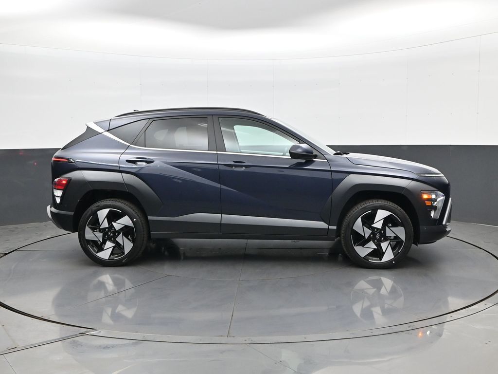 2026 Hyundai Kona Limited - Photo 4