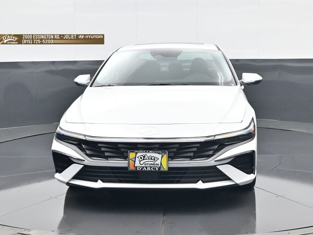 New 2026 Hyundai Elantra Limited Sedan
