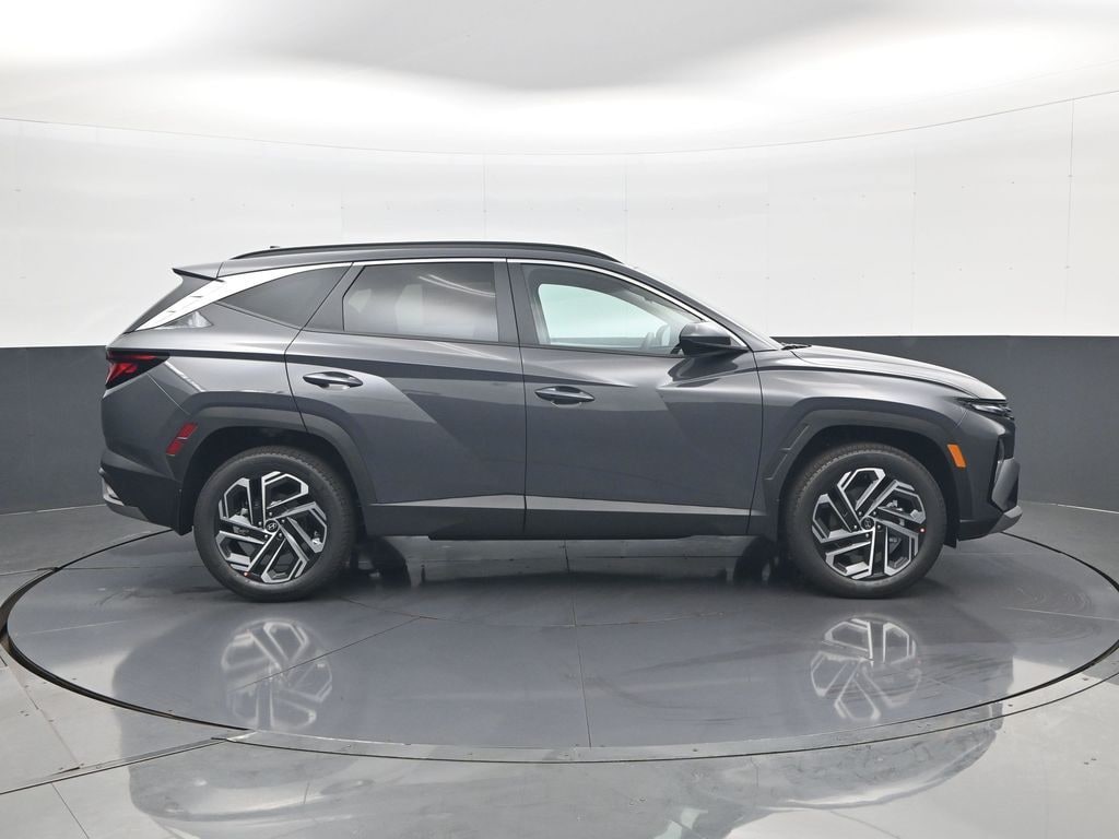 New 2026 Hyundai Tucson SEL Plus SUV