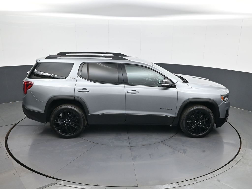 2023 GMC Acadia SLE - Photo 17