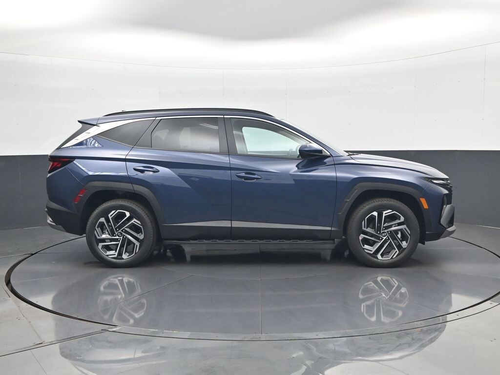 New 2026 Hyundai Tucson SEL Plus SUV
